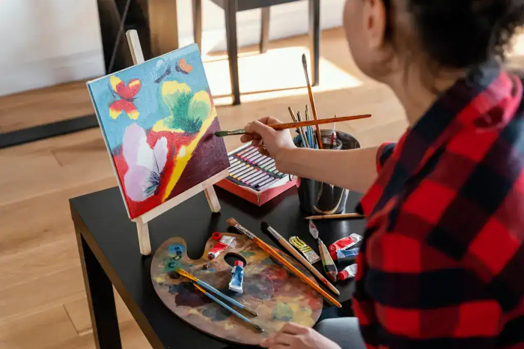 畫面構圖基本原則示意圖。構圖仰賴於視覺重量的配置：主體放哪裡、背景留多少，決定了整張畫的重心是否站得住。